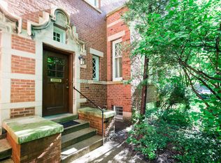 1228 E 56th St, Chicago, IL 60637