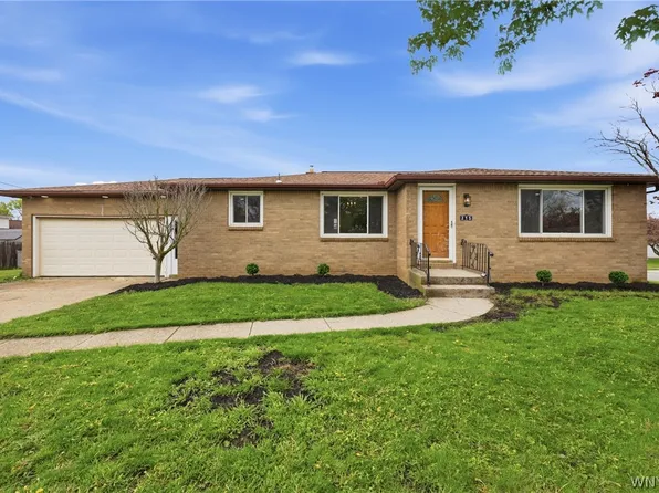 215 Steven Dr, Cheektowaga, NY 14227