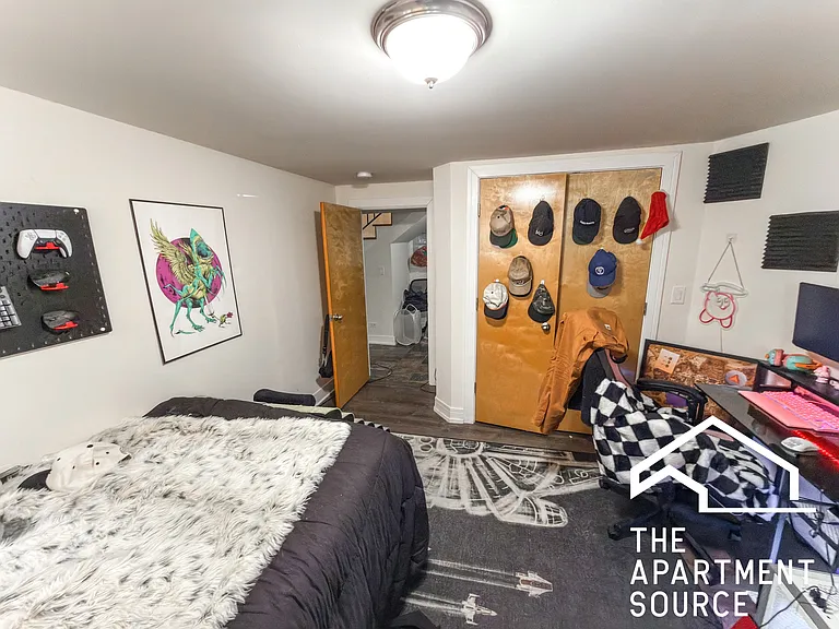 2835 N Damen Ave #1R — Photo 12