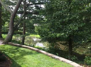 16 Chestnut St, Fair Haven, NJ 07704