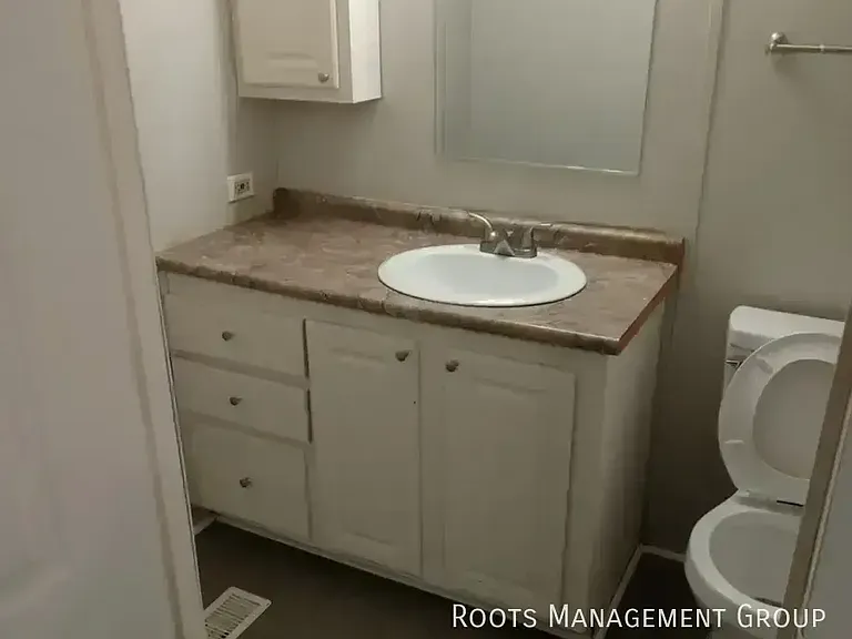 1325 N Franklin St #44 — Photo 12