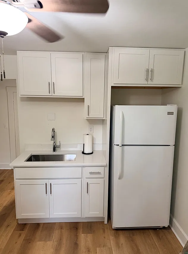 3 bed, 1100 sqft, $1,400 — Photo 2