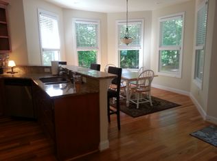 205 Greenbay Rd, Mooresville, NC 28117