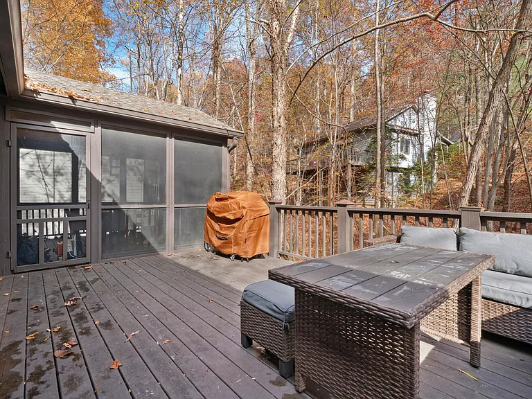 301 Buckskull Hollow Dr — Photo 39