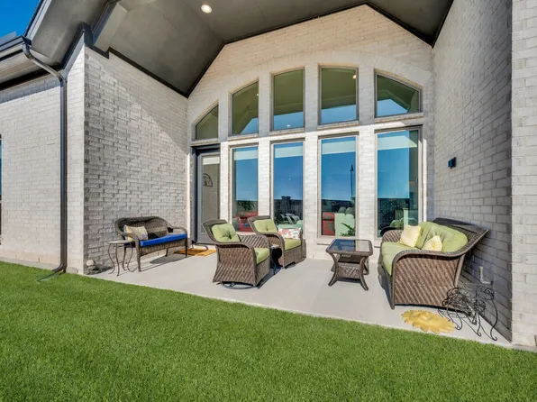 837 Peppervine Dr, Waxahachie, TX 75165