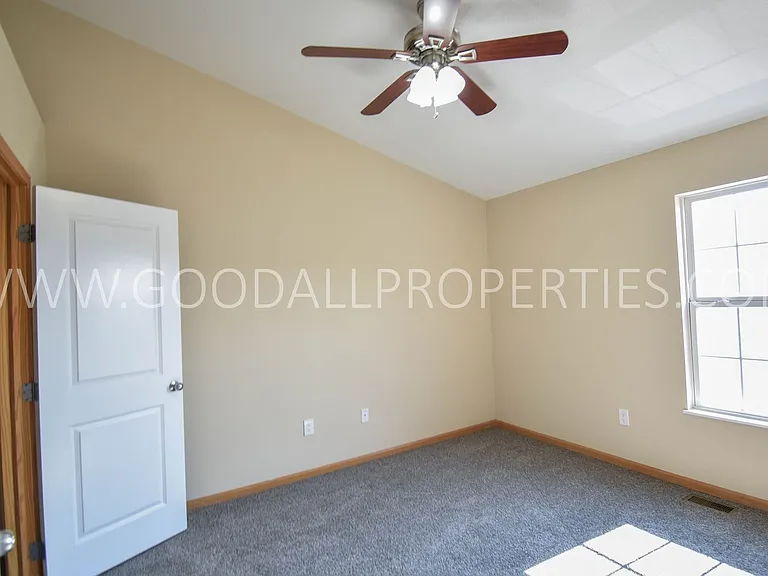3138 SW Arlan Ln — Photo 9
