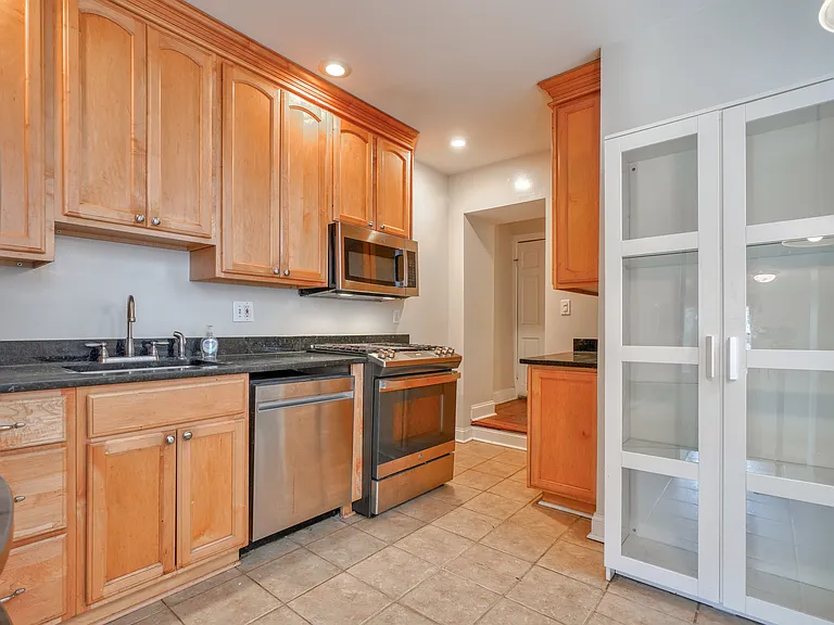1412 Battery Ave — Photo 9