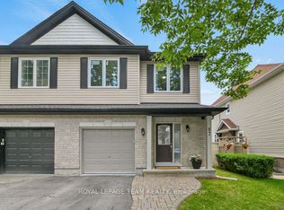87 Selhurst Ave, Ottawa, ON K2G7C9