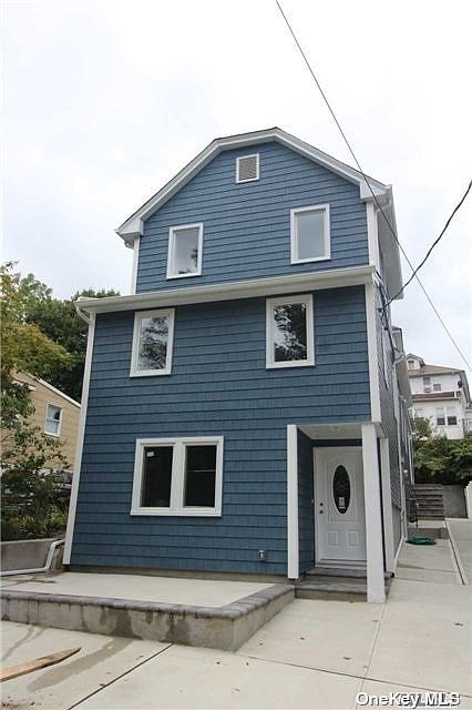 1st image of 29 Charles St #2