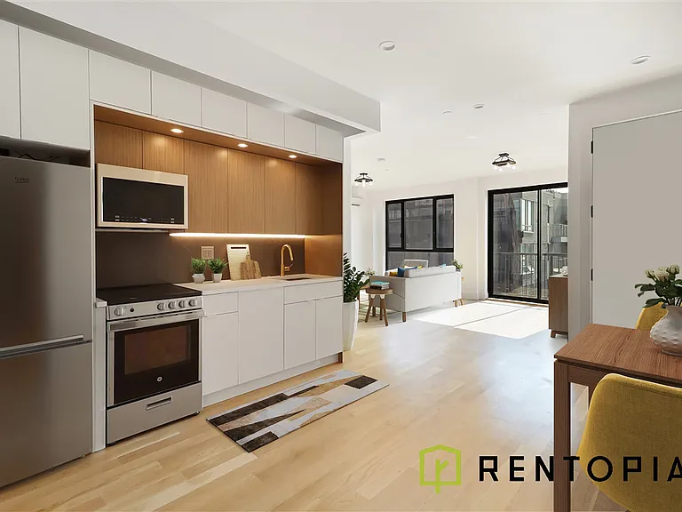 494 Manhattan Ave #3C — Photo 4