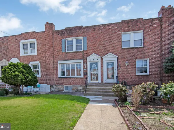 2726 Dudley St, Philadelphia, PA 19145