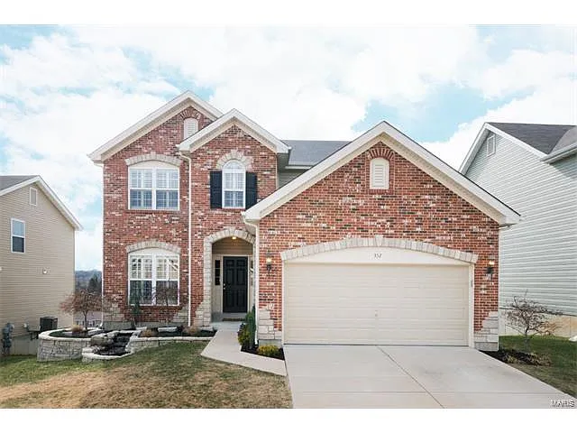 352 Magoffin Trails Ct photo 1