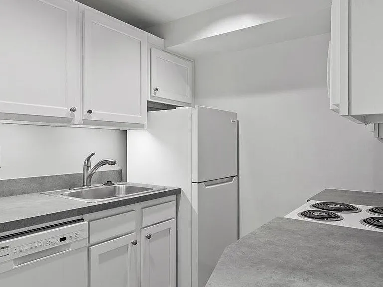 6352 Aurelia St #521 — Photo 3
