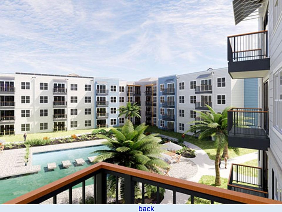 1st image of 300 Lakefront Dr #121
