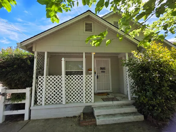 9647 Webb St, Elk Grove, CA 95624