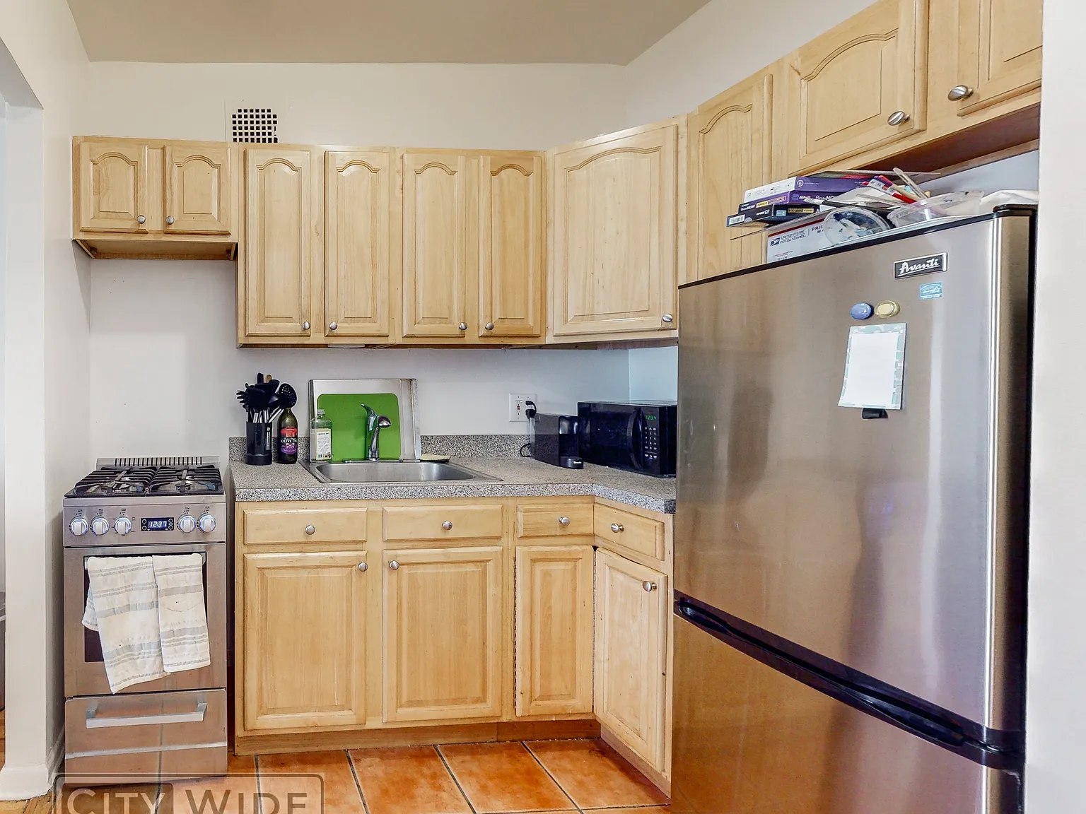 326 Columbus Ave — Photo 3