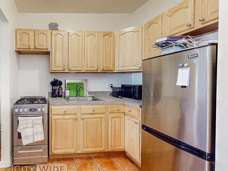 326 Columbus Ave #3I — Photo 4