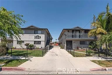 2 bed, 912 sqft, $2,550 — Photo 1