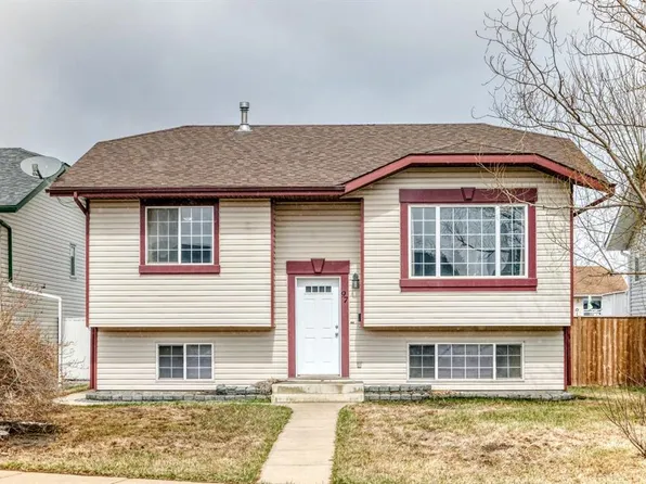97 S Westglen Close, Blackfalds, AB T4M 0L6