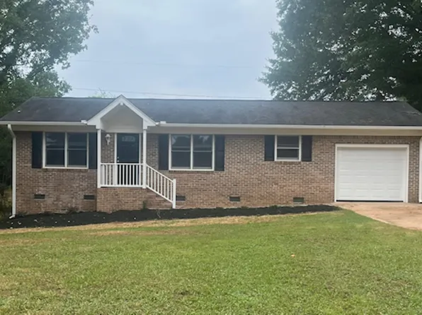 316 Freemont Dr, Gaffney, SC 29340