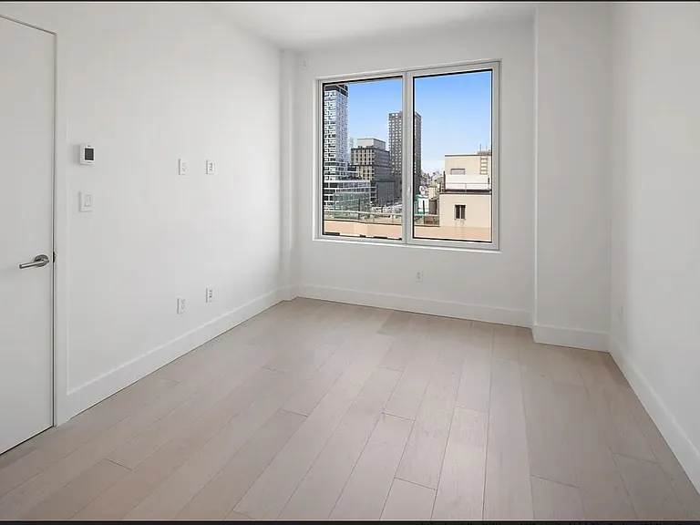 208 Delancey St #9D — Photo 4