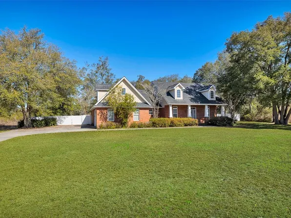 48 Satilla Sands Dr, Waynesville, GA 31566