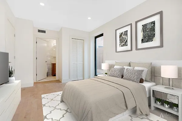 Rented by Anchor Associates | media 17