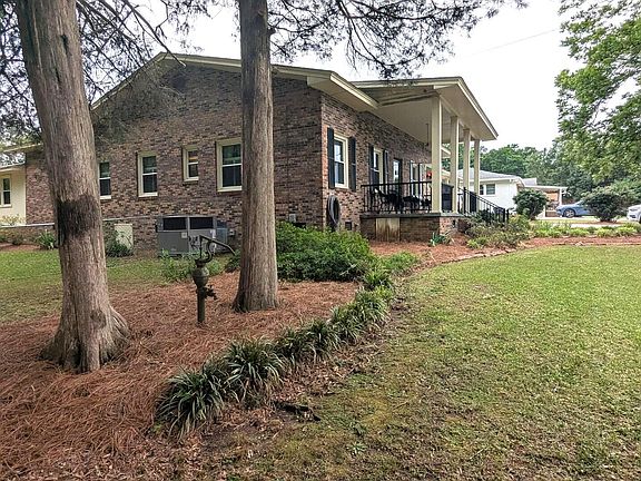 5th image of 205 W Wheeler Cir