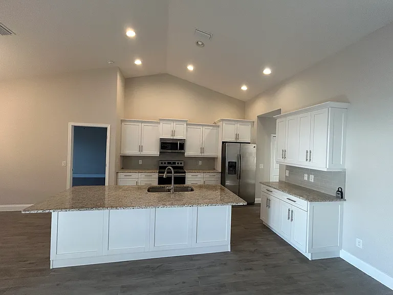 5849 Grace Lake Dr — Photo 4