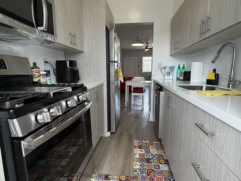 333 84th St #7 — Photo 7