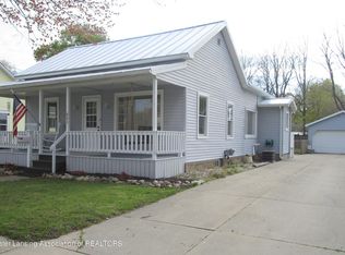 621 S Sheldon St, Charlotte, MI 48813