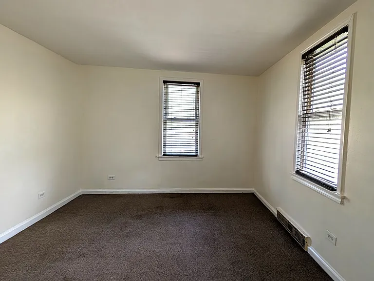 1636 Manz St — Photo 3