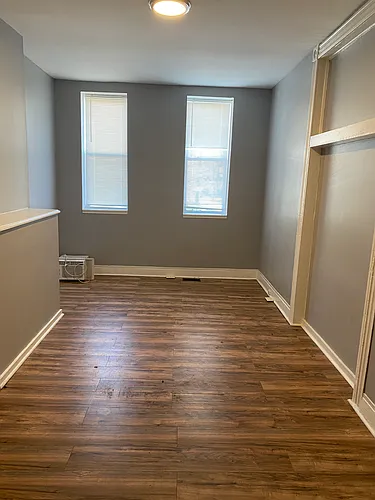 1541 N Broadway #1 Photo 1