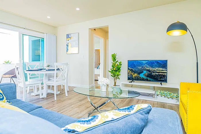 2 bed, 2.0 bath, $3,900 — Photo 4