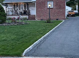 127 New Dover Ave, Colonia, NJ 07067