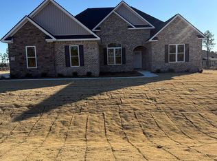 173 Doublegate Dr, Lizella, GA