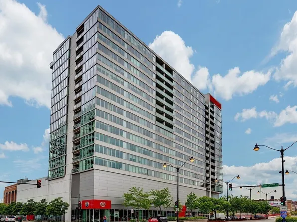 659 W Randolph St APT 1217, Chicago, IL 60661