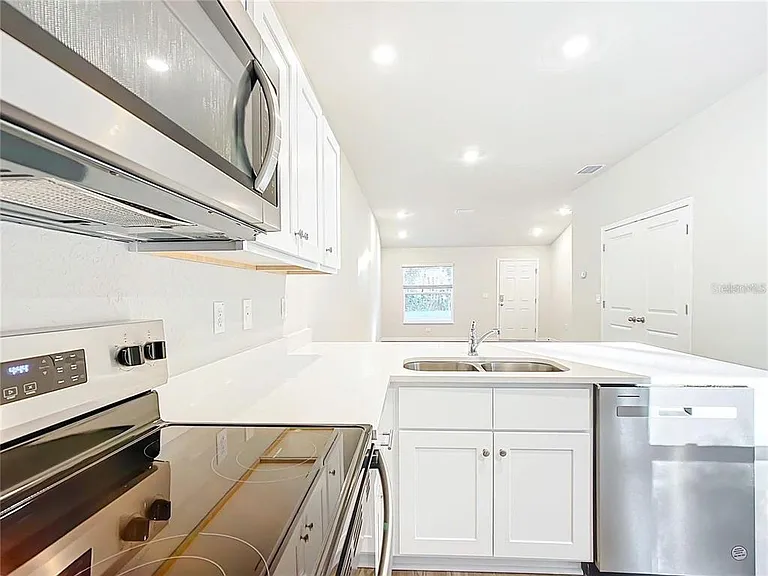 3070 E Odier St — Photo 4