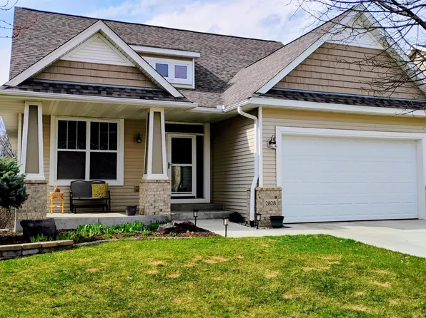 2828 Hawk Ridge Rd NW, Prior Lake, MN 55372