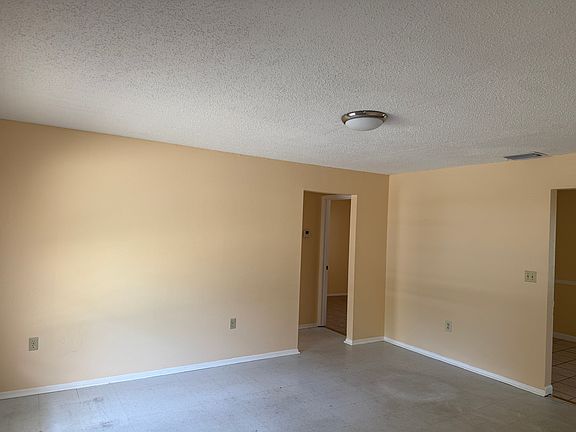2nd image of 4034 April St N