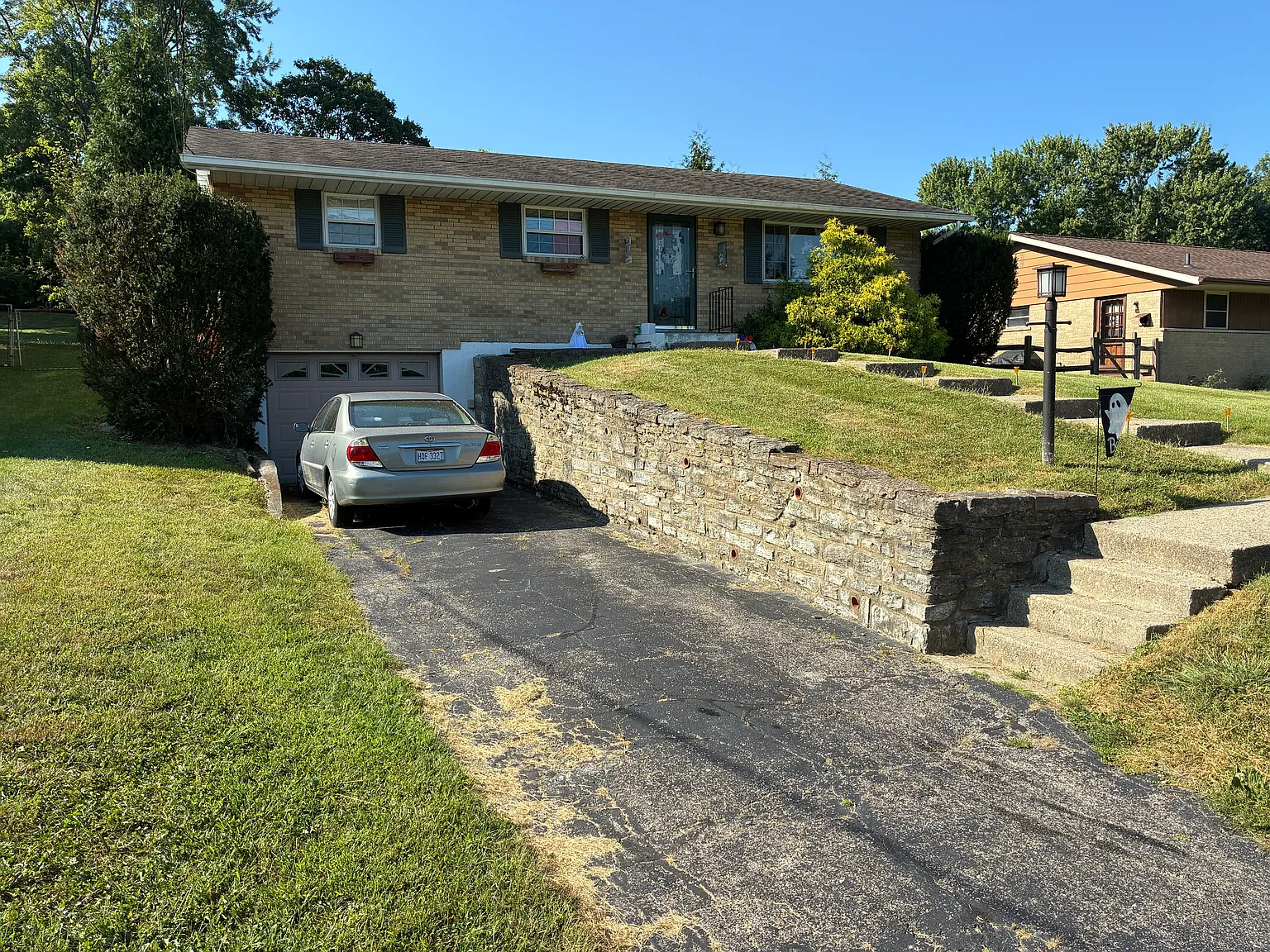 3 bed, 1560 sqft, $2,200 — Photo 1