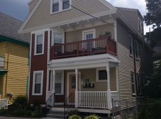 10 Cherokee St, Roxbury, MA 02120
