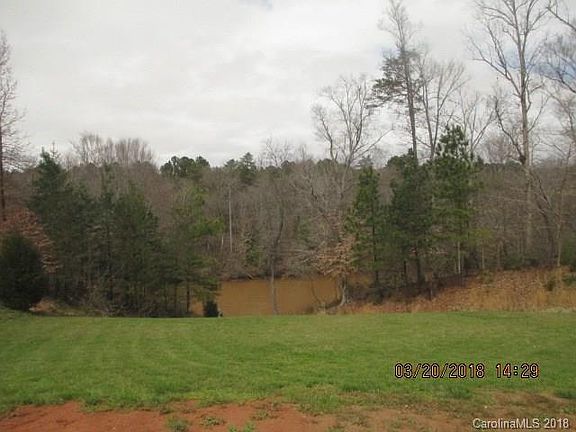3rd image of 4060 River Falls Dr