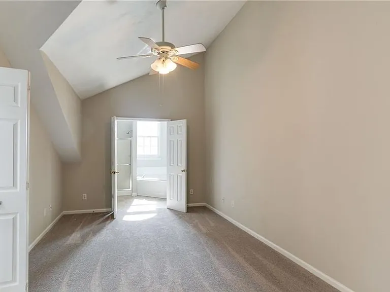 115 Squire Reach — Photo 9