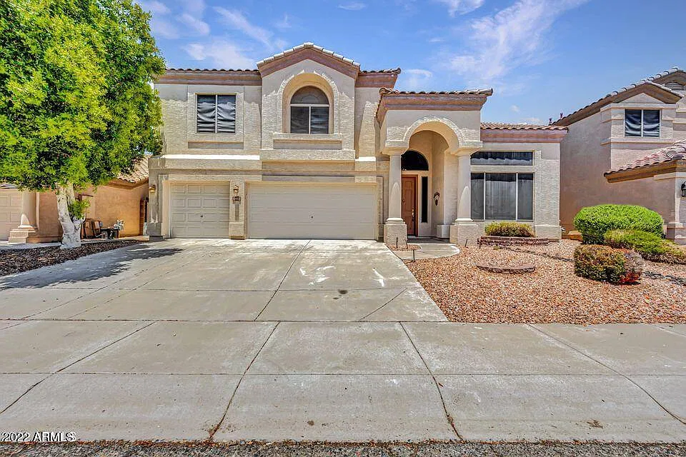 6410 W Hackamore Dr