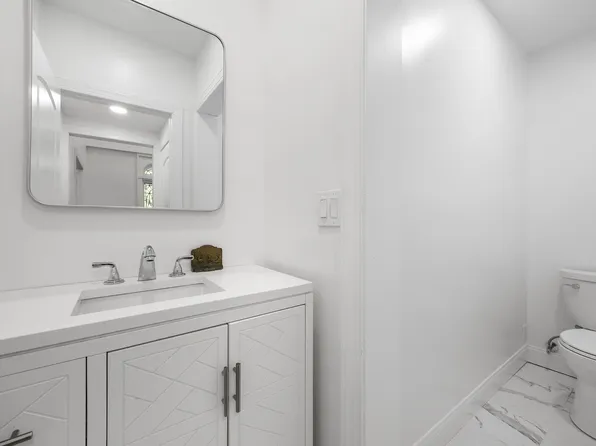 (undisclosed Address), Scarsdale, NY 10583