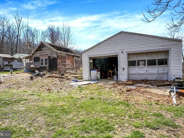 413 Mountain View Rd, Mount Holly Springs, PA 17065