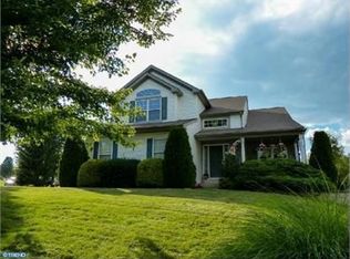 212 Somerset Cir, Chalfont, PA 18914