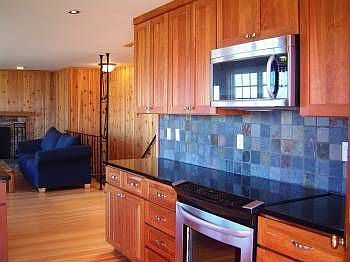 2nd image of 11821 Tulare Way W