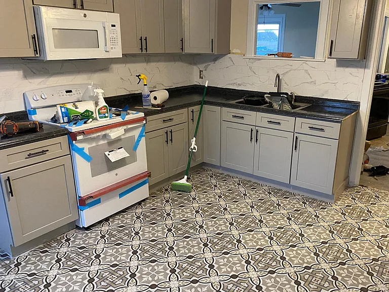 875 Jefferson Blvd #1 — Photo 9
